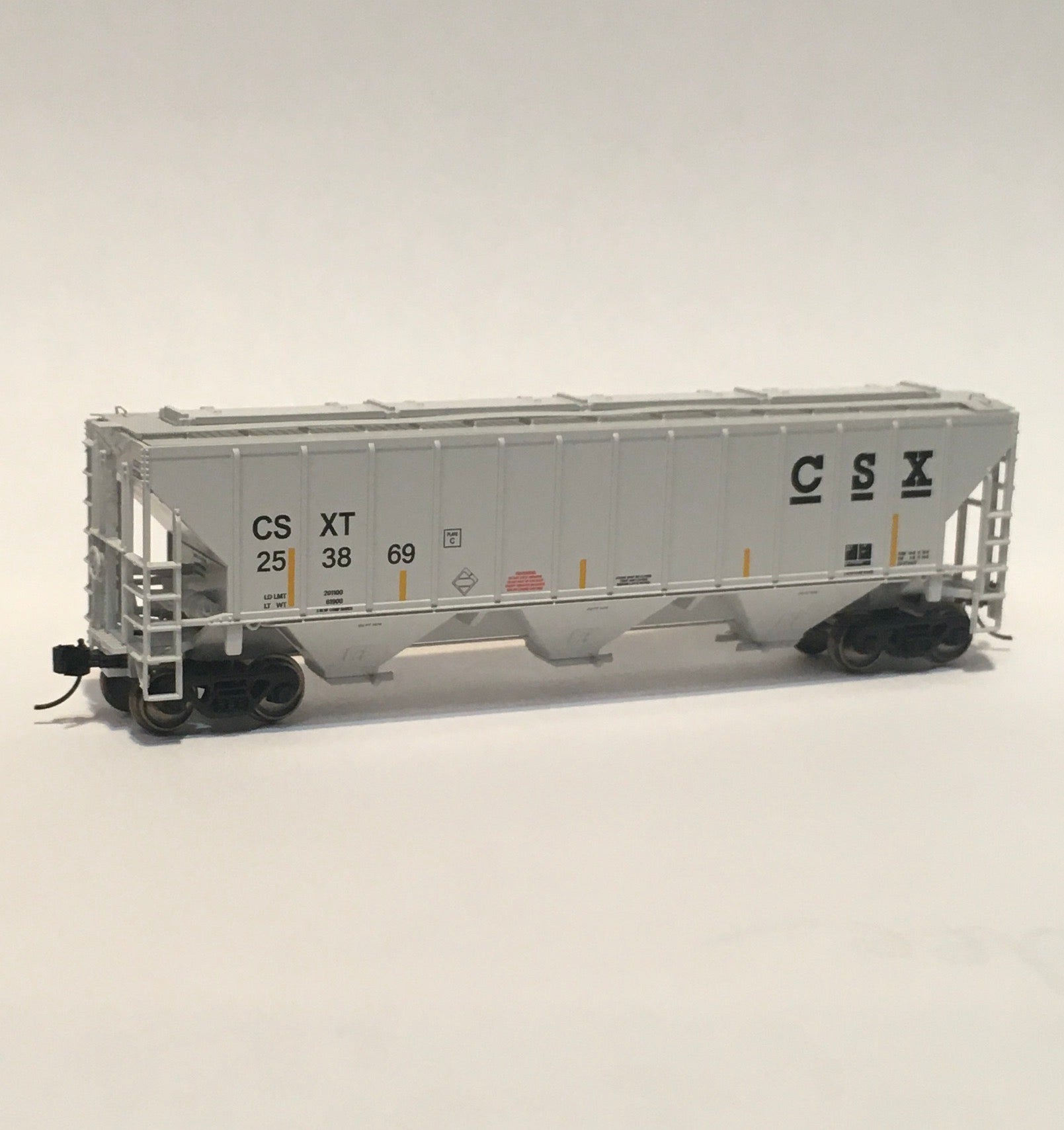 Trainworx Inc. 24424-05 N CSX PS 4427 Covered Hopper #253869