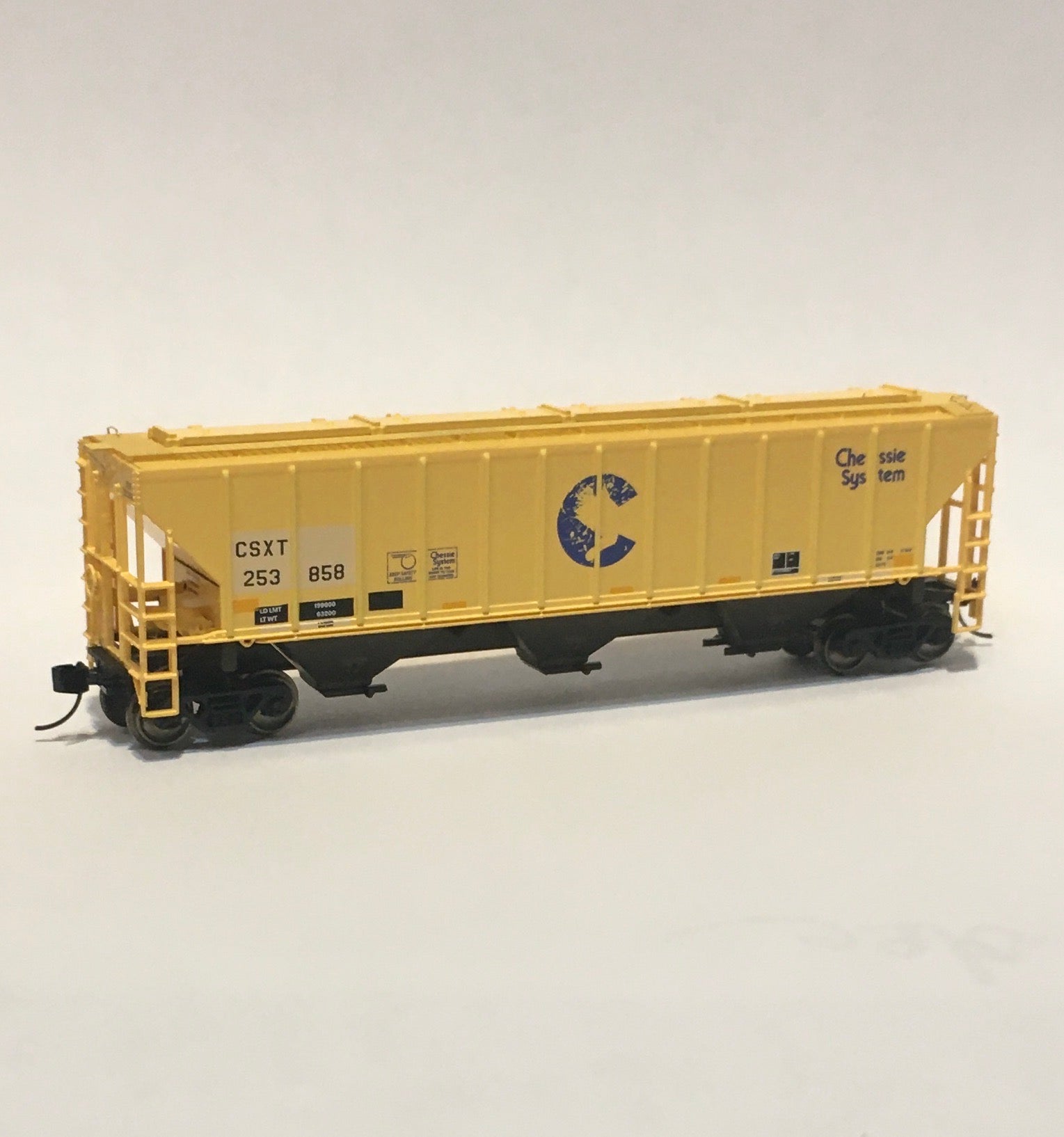 Trainworx Inc. 24424-03 N CSX PS 4427 Covered Hopper #253858