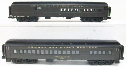 MTH 20-4188 O CNW 70' Madison Combine/Diner Passenger Car Set (Set of 2)