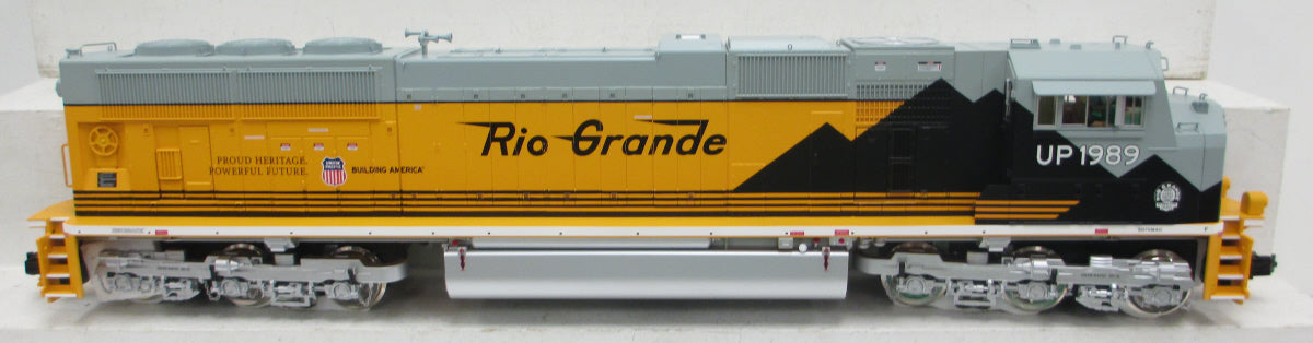 USA Trains R22619 G Gauge Denver and Rio Grande Western SD70 MAC