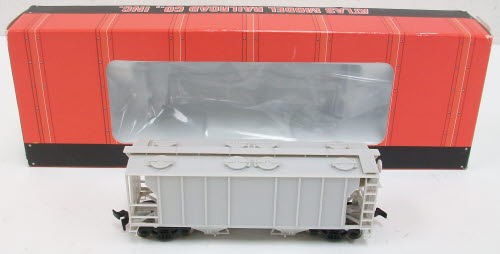 Atlas 1800 HO Undecorated PS-2 2-Bay Covered Hopper Car