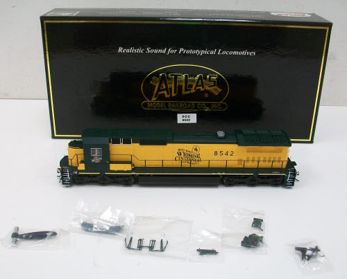 Atlas 9622 HO C&NW Dash 8-40C Loco w/DCC & Sound