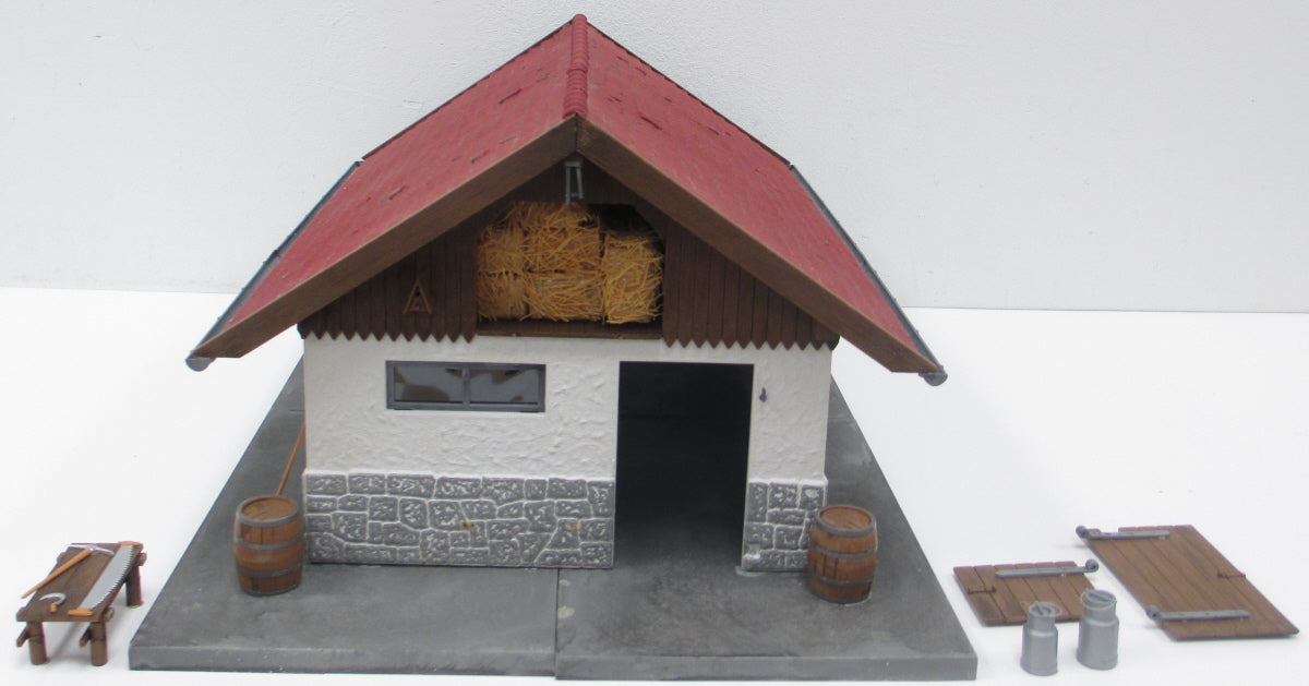 Pola 1841 G Scale Cow Barn Kit