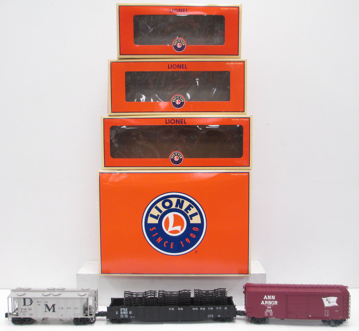 Lionel 6-31795  O Gauge Pere Marquette Regional Freight Cars (Set of 3)