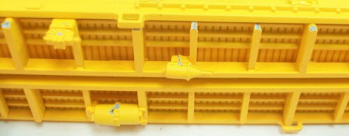 Walthers 932-4757 50' Insulated Chicago and North Western Boxcar