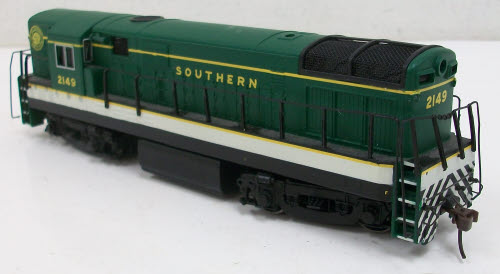 Bachmann 81227 HO Southern Trainmaster FM H16-44 Baby Diesel Locomotive #2149