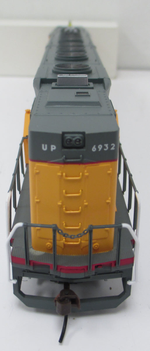 Bachmann 62101 HO Union Pacific DD40AX Centennial Diesel Locomotive #6932 w/DCC