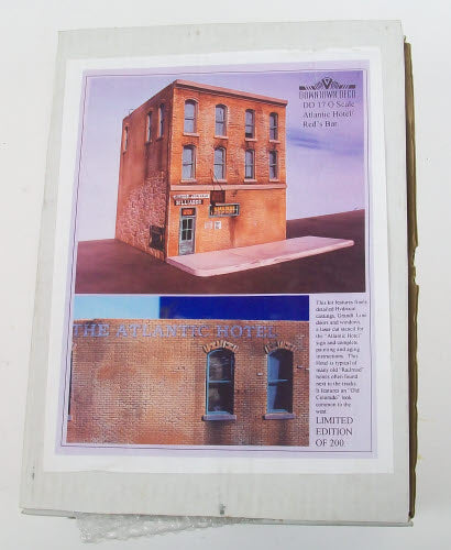 Downtown Deco DD17 O Scale Atlantic Hotel/Red's Bar Model Kit