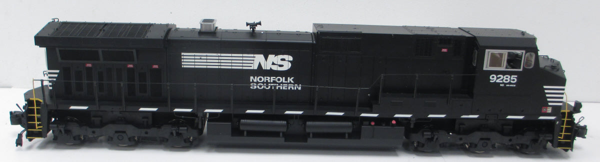 Aristo-Craft 23014 G Norfolk Southern GE Dash-9 Diesel Locomotive
