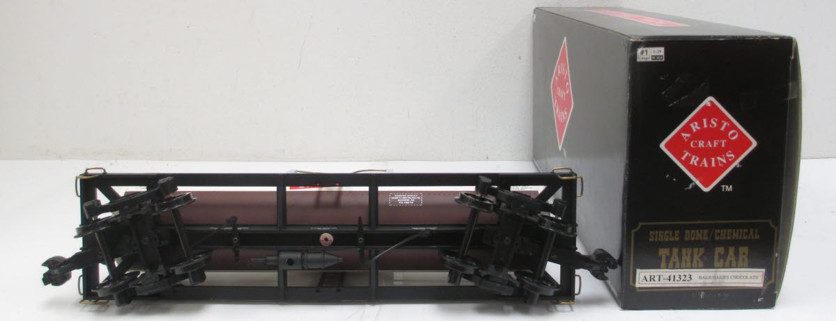 Aristo-Craft 41323 G Bakers Chocolate Single Dome Tank Car