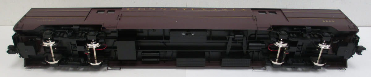 USA Trains 310202 G Pennsylvania Streamline Baggage Car - Metal Wheels