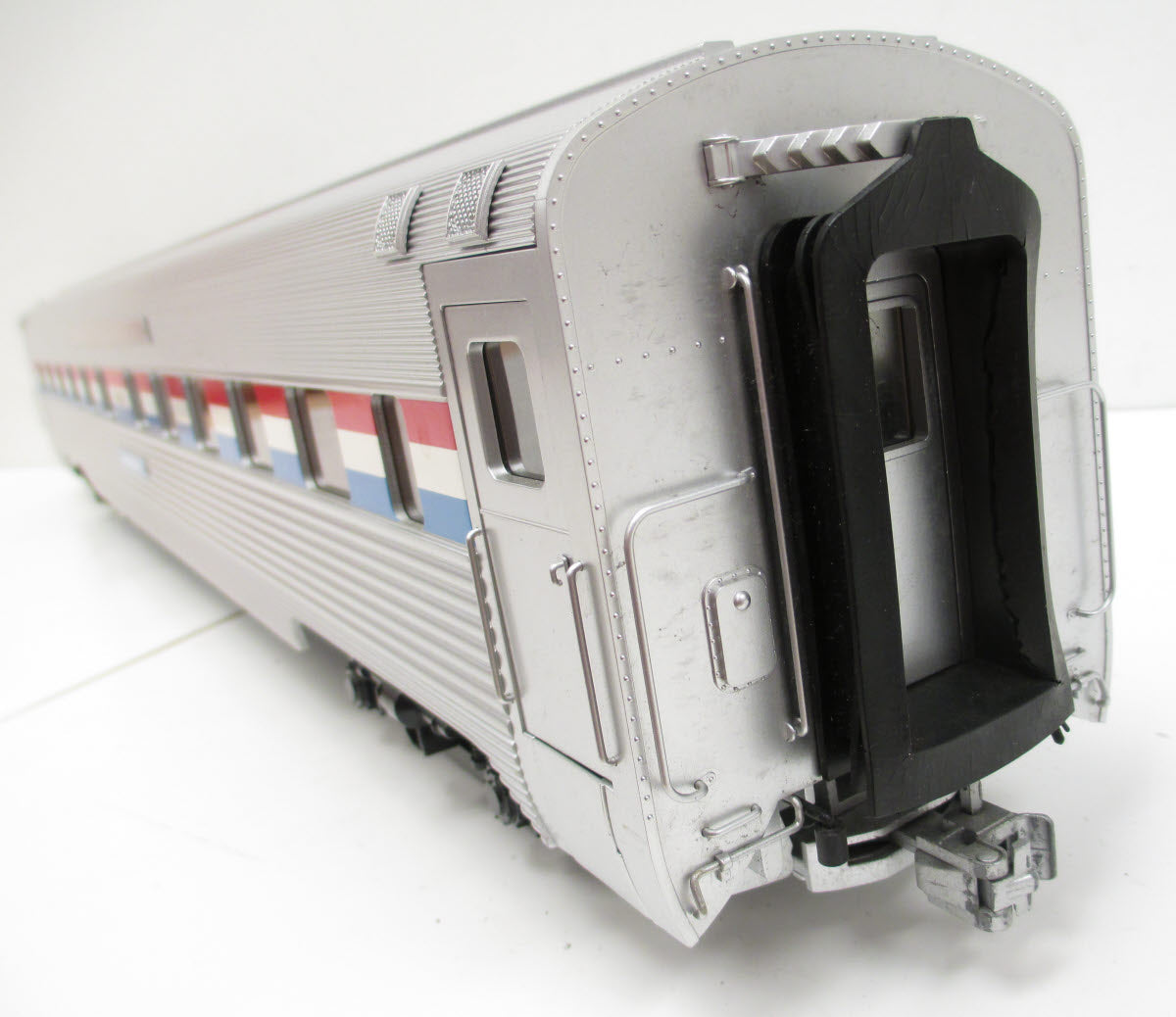 USA Trains 31075 G Amtrak "Pacific Ocean" Extruded Aluminum Sleeper Car #2437