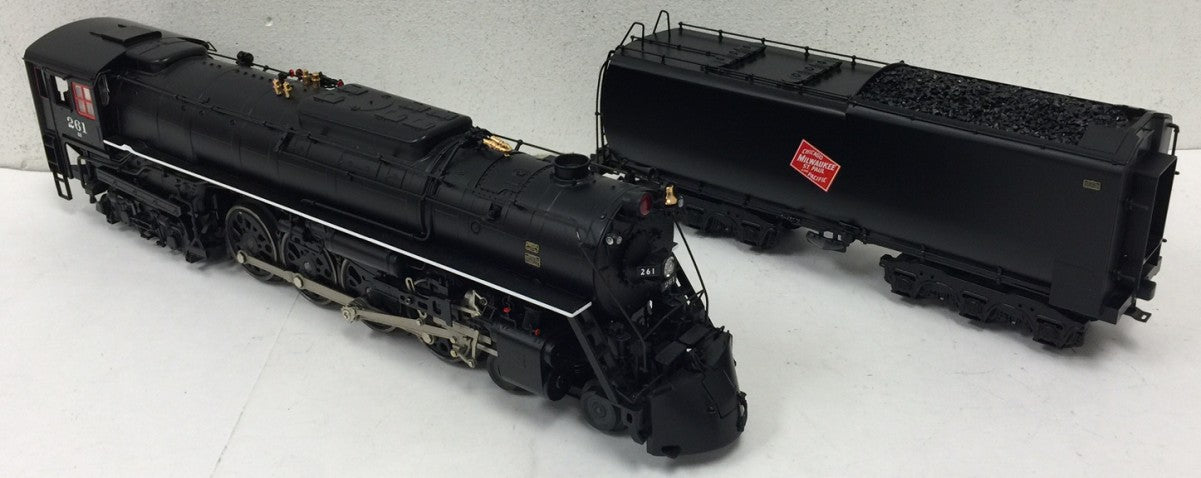Lionel 6-11229 O Gauge Milwaukee Road S-3 Northern 4-8-4 Steam Locomotive #261