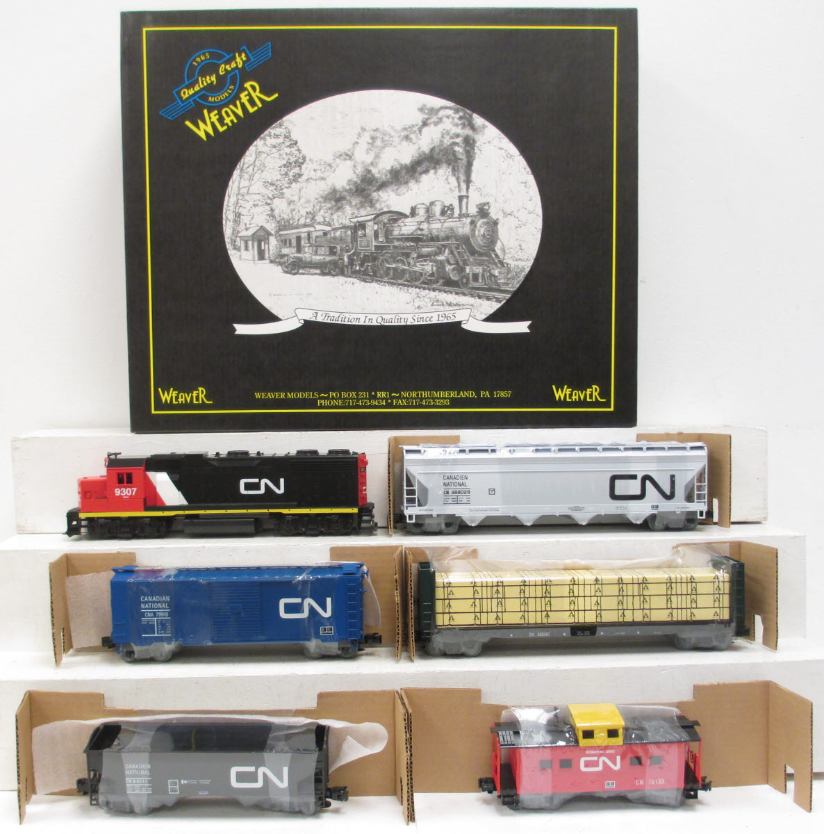 Weaver Custom Run Canadian National GP38-2 O Gauge Diesel Freight Train Set