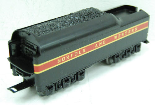 Williams 40399 O Gauge Norfolk & Western J Class 4-8-4 Steam Locomotive #746