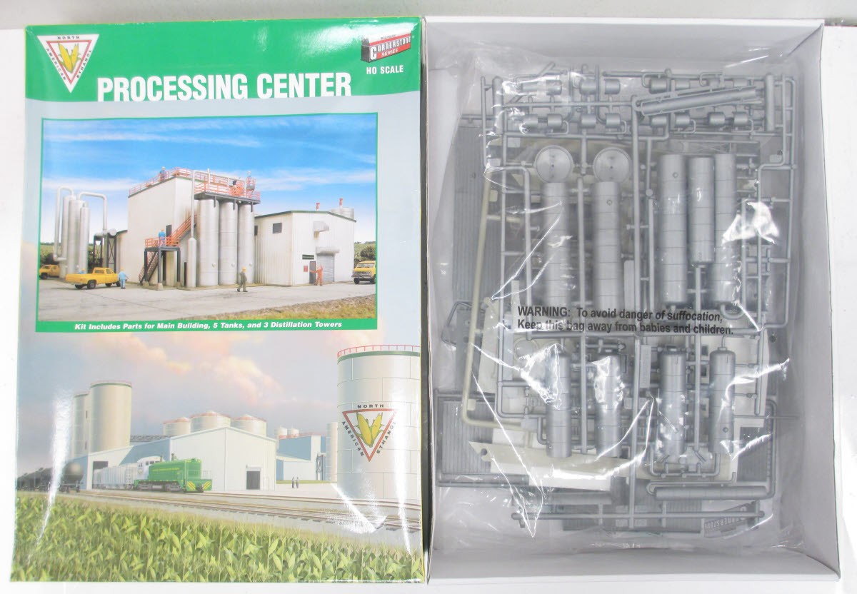 Walthers 933-2976 HO Processing Center Structure Kit