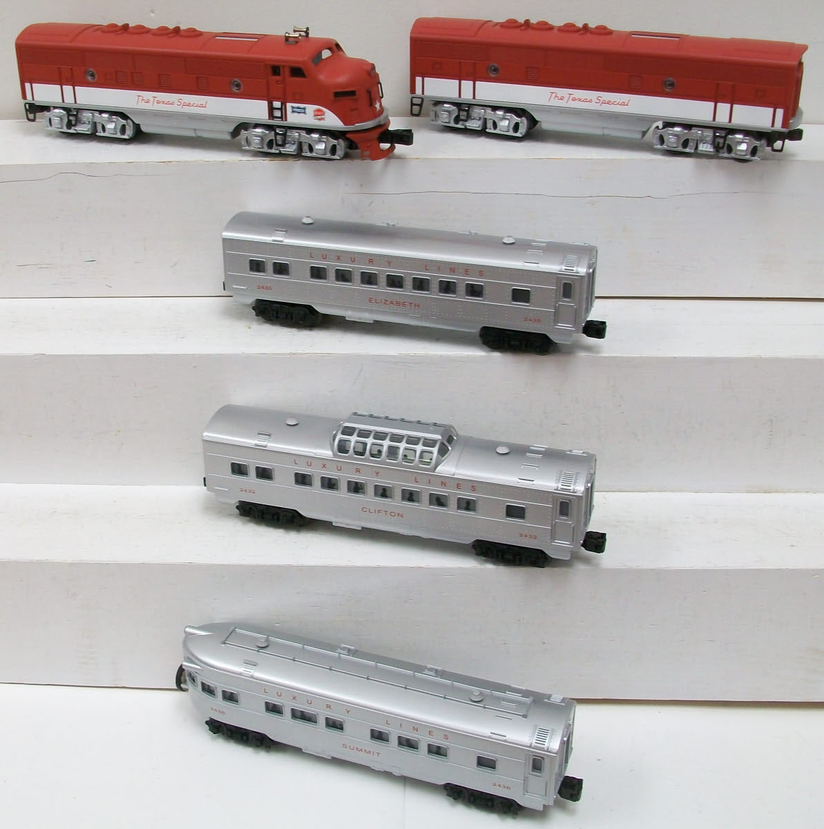 Williams 00301 Texas Special F3 AB O Gauge Diesel Passenger Train Set