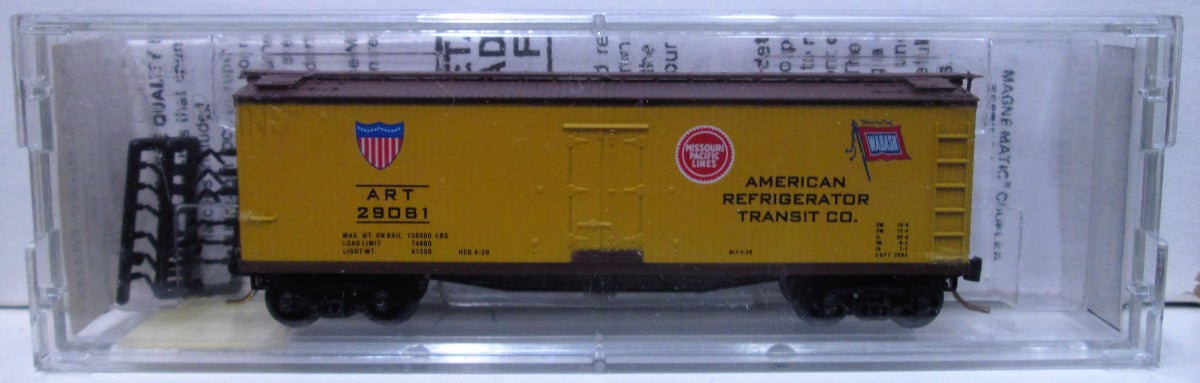 Micro-Trains 04900290 N A.R.T. Co. 40' Double Sheathed Reefer #29081