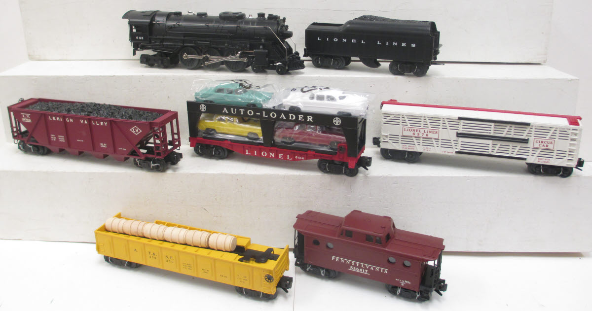 Lionel 6-38329 O Gauge 2261 Conventional Classics 4-6-4 Steam Freight Set