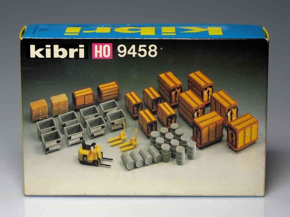 Kibri 9458 HO Scale Freight Load Set w/Forklift Model Kit