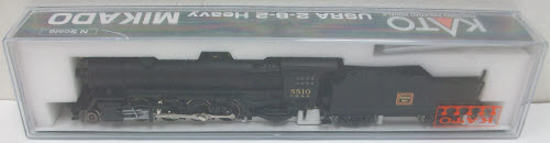 Kato 126-0211 CB&Q 2-8-2 Heavy Mikado Steam Locomotive & Tender #5510