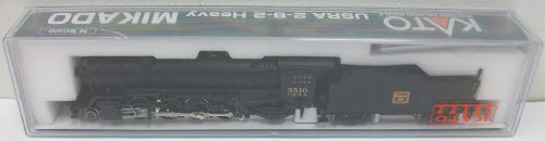 Kato 126-0211 N Scale CB&Q 2-8-2 Heavy Mikado Steam Locomotive & Tender #5510