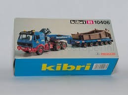 Kibri 10406 HO Mercedes-Benz Lowboy w/Crane & Trailer Building Kit