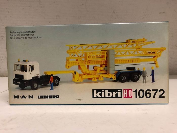 Kibri 10672 HO Builders Crane on Transport Trailer Building Kit