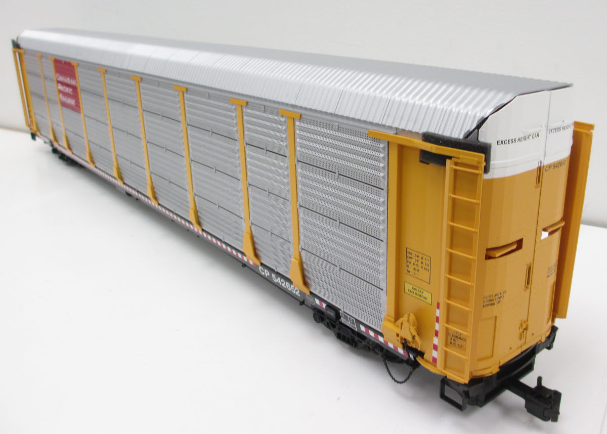USA Trains R17181 G Canadian Pacific Bi-Level Enclosed Auto Carrier #542651