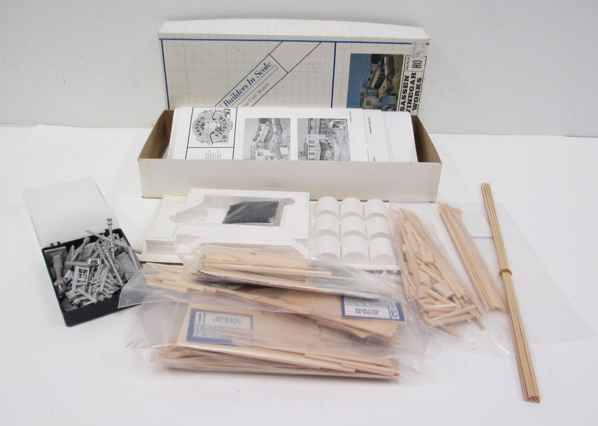 Builders-in-Scale 8 HO Scale Limited Run Sassen Vinegar Works Building Kit
