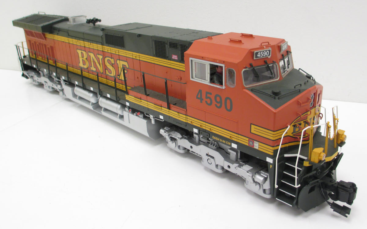 Aristo-Craft 23002 G BNSF GE Dash-9 44CW Diesel Locomotive #4590