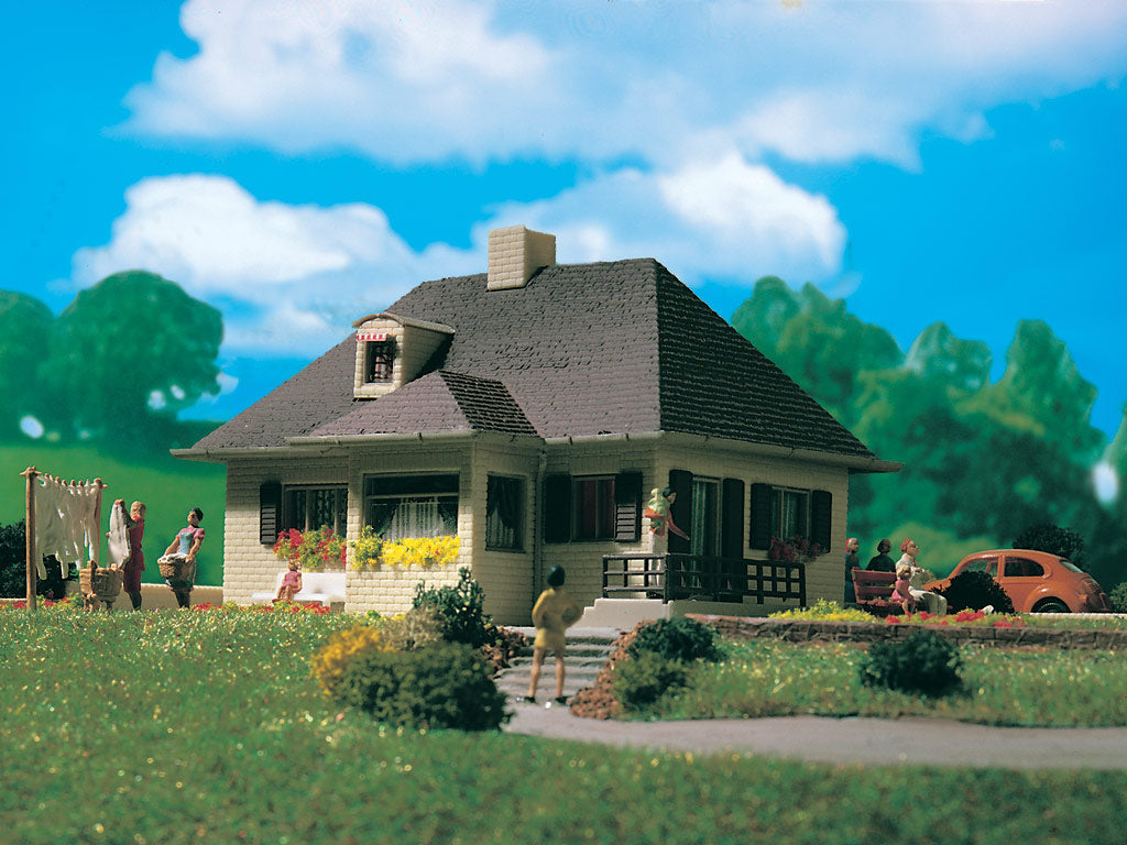 Vollmer 43719 HO Bungalow Building Kit