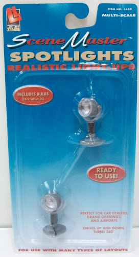 Life Like 1628 HO SceneMaster 16 Volt AC or DC Spotlights (Pack of 2)