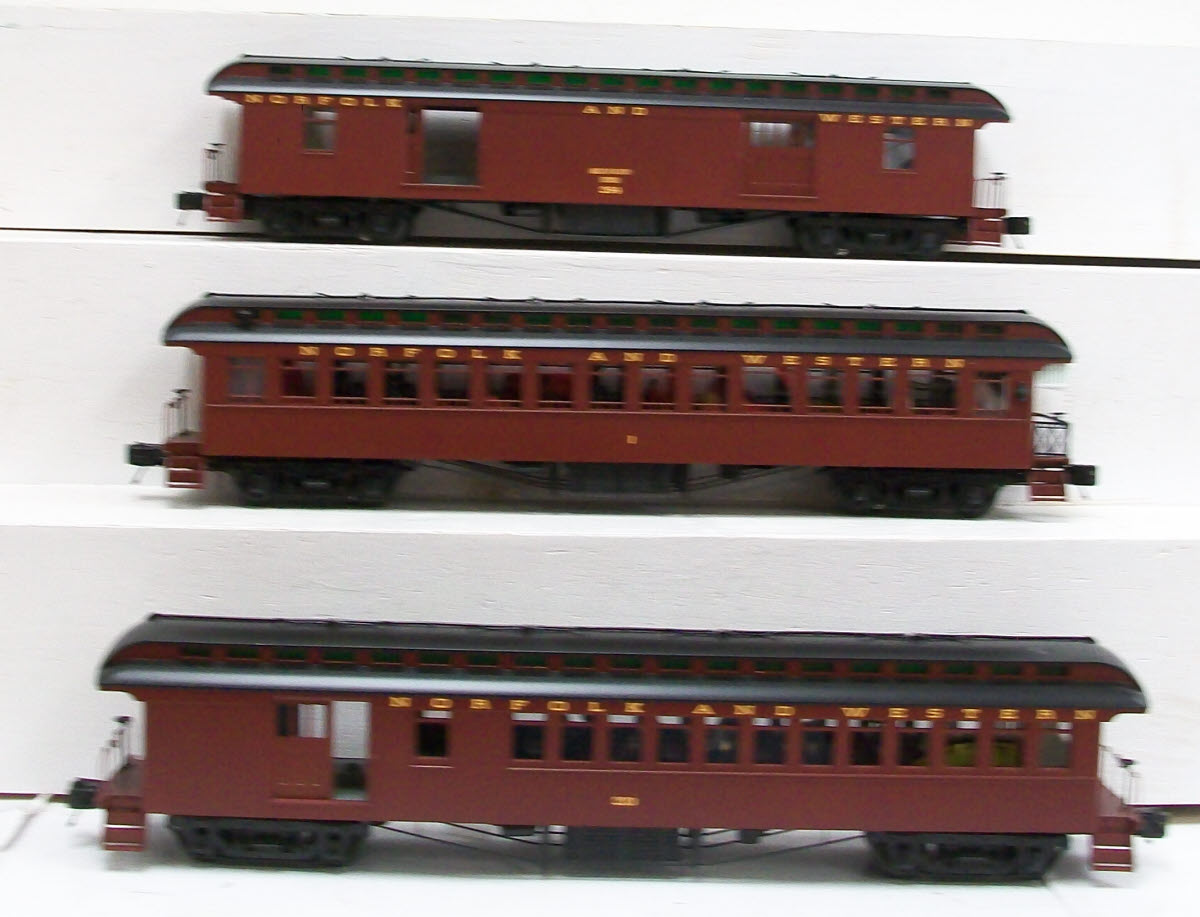 MTH 20-62055 O Norfolk & Wesern 64' Woodsided Passenger Car Set (Set of 3)