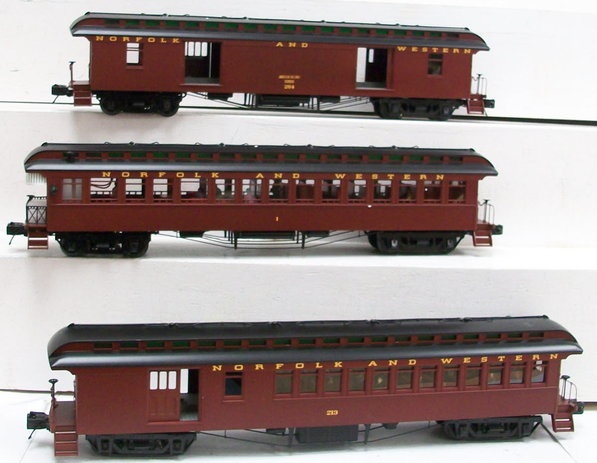 MTH 20-62055 O Norfolk & Wesern 64' Woodsided Passenger Car Set (Set of 3)