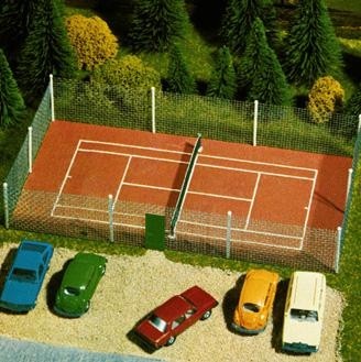 Noch 34180 N Scale Tennis Court Kit with Net and Fence