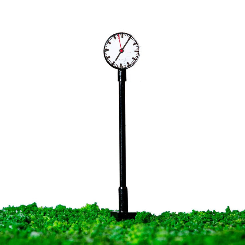 Rock Island Hobby 013201 N Lighted Town Square Clock (Pack of 2)
