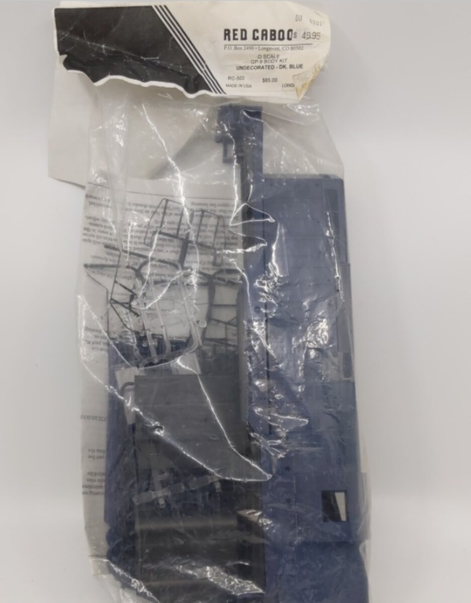 Red Caboose RC-503  O Scale Undecorated Dark Blue Body Kit. Body Only