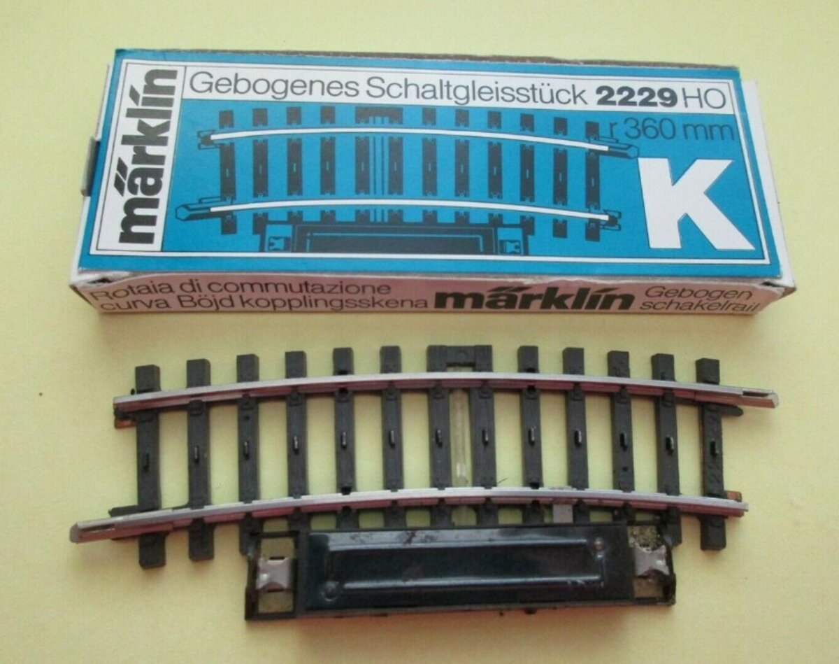 Marklin 2229 K Track Curved Circuit Track