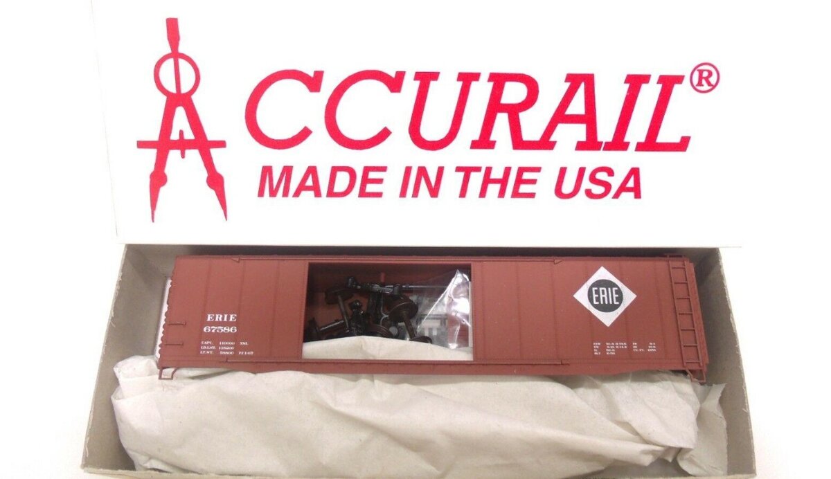 Accurail 5211 HO Erie 50' aar DBL DR Box Kit