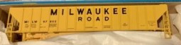 Accurail 5306 HO Milwuakee 54 FT Coved Hopper #97802