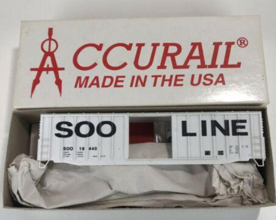 Accurail 5605 HO SOO 50' Ext Post Boxcar Kit