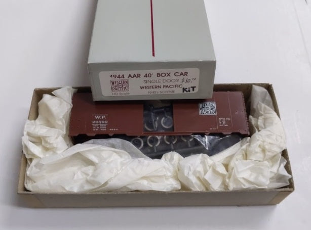 C&BT Shops 10208 1944 Western Pacific AAR 40' Boxcar Single Door #20590 Kit