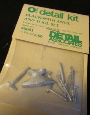 Detail Associates 5001 O Blacksmith Anvil & Tools Set