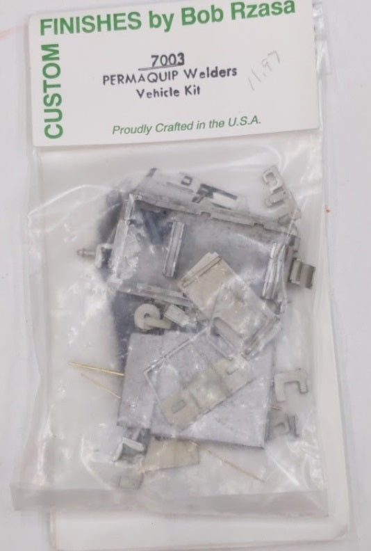 Custom Finishing 7003 HO Permaquip Welder Vehicle Building Kit
