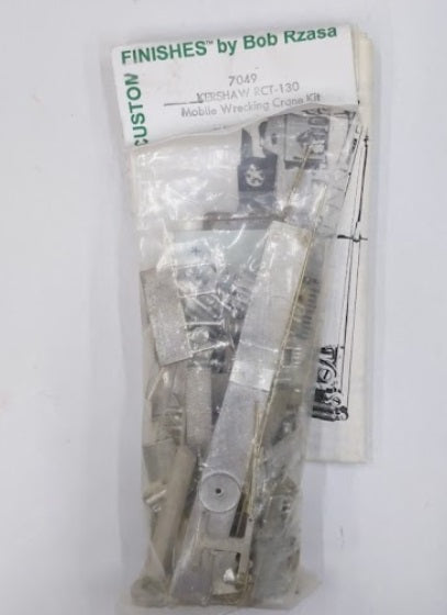Custom Finishes 7049 HO Unpainted Kershaw RCT 130 Mobile Wrecking Crane Kit