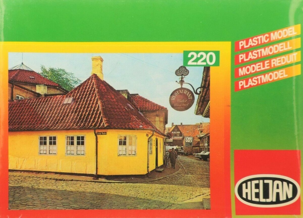 Heljan B220 HO Scale Hans C. Andersen House Plastic Building Kit