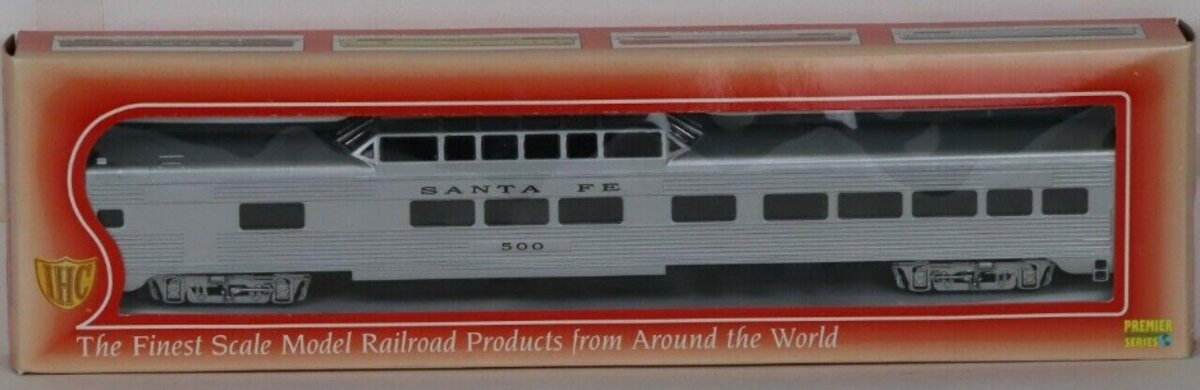 IHC 47787 HO Santa Fe Corrugated Side PS Vista Dome Car #500
