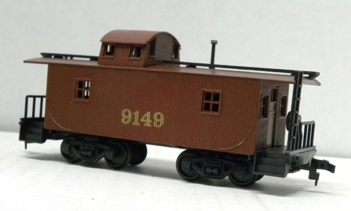 Model Power 9149 HO 32' Wood Caboose Transfer Red #9149