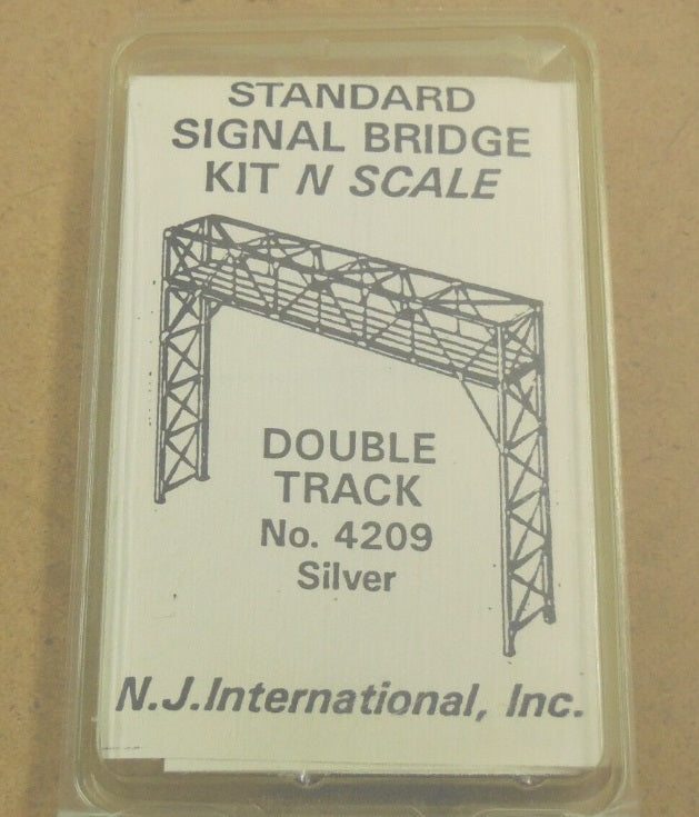 NJ International 4209 N Silver Signal Bridge Double Track Kit